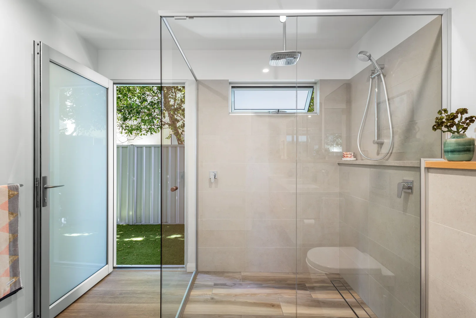 Additional image 27 of UNIT 2/3 Corsair Crescent, Sunrise Beach QLD 4567