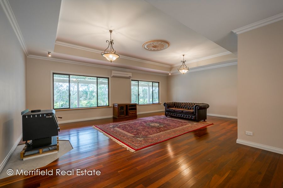 724 Hazzard Road, Millbrook WA 6330, Image 2