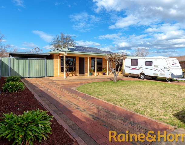 17 Sloman Close, Dubbo NSW 2830