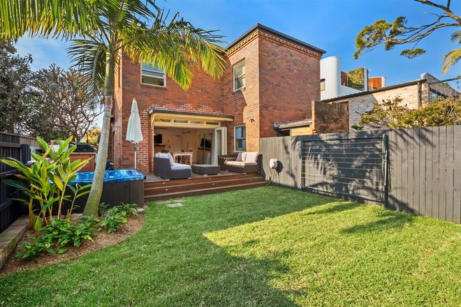 Picture of 2/235 Pittwater Road, MANLY NSW 2095