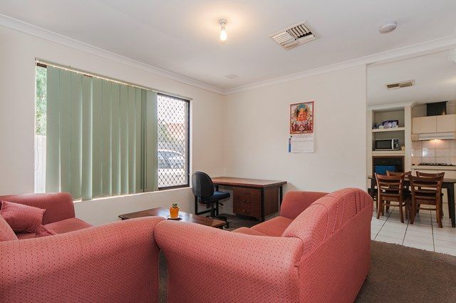 26A Sill Street, BENTLEY WA 6102, Image 2