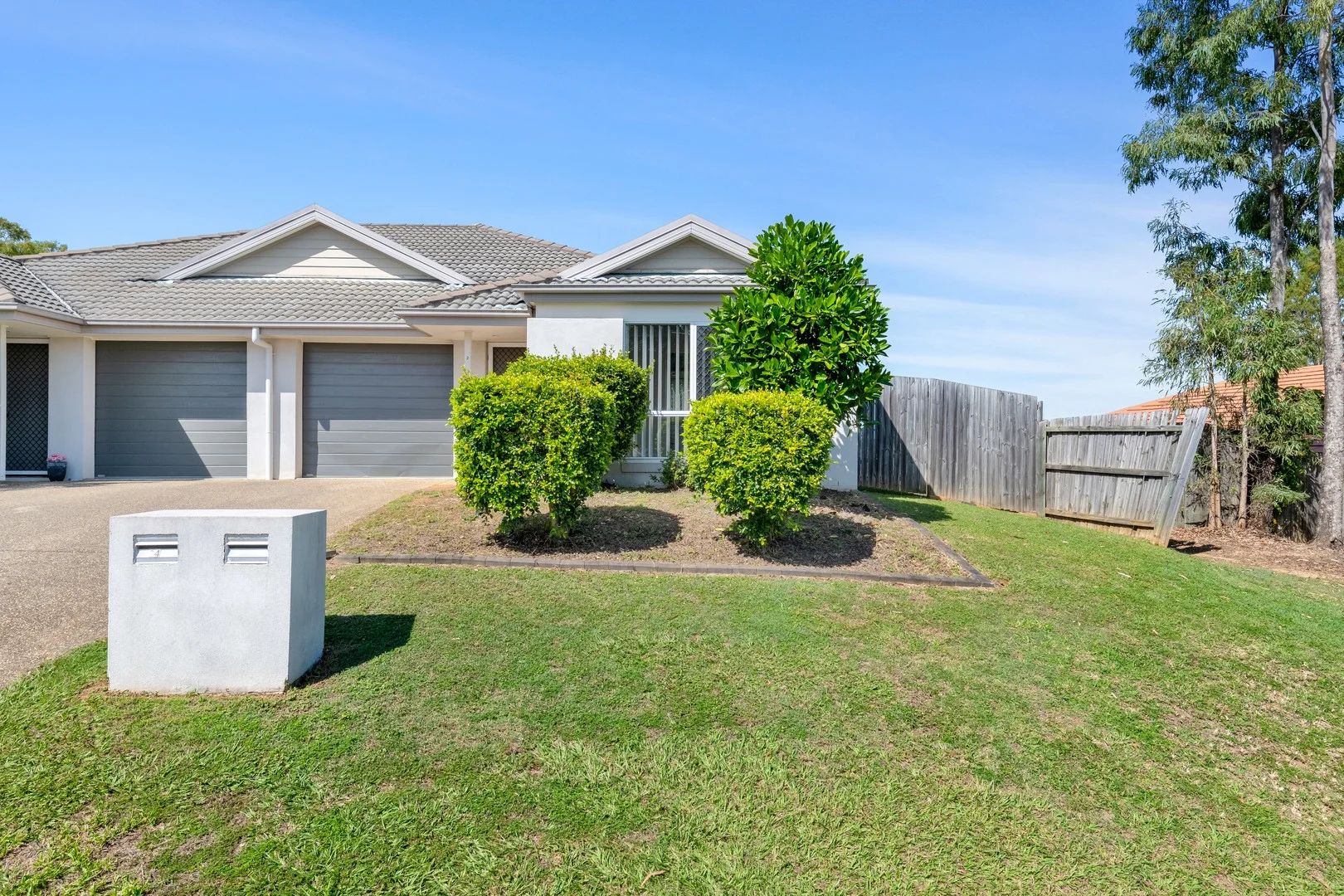 2/24 Diamantina Boulevard, Brassall QLD 4305