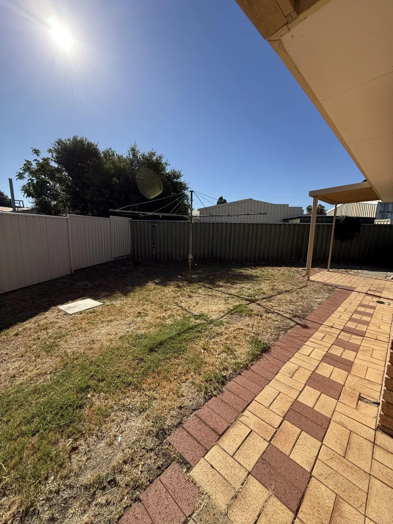 Additional image 13 of 32B Abernethy Grove, Seville Grove WA 6112