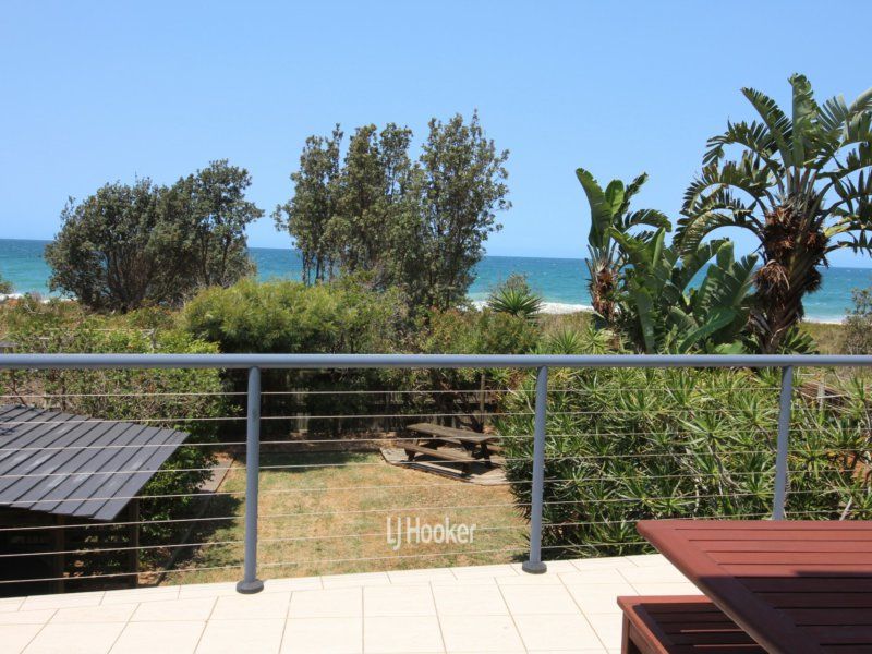 2/13 Jubilee Parade, Diamond Beach NSW 2430, Image 1