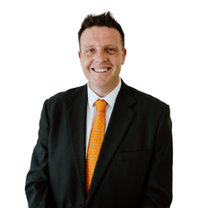 Hutchinson & Harlow Real Estate - Luke Fahy