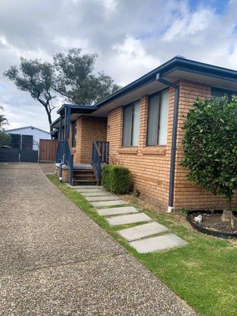 3 bedrooms House in 12 Jeffcoat Street ALBION PARK NSW, 2527
