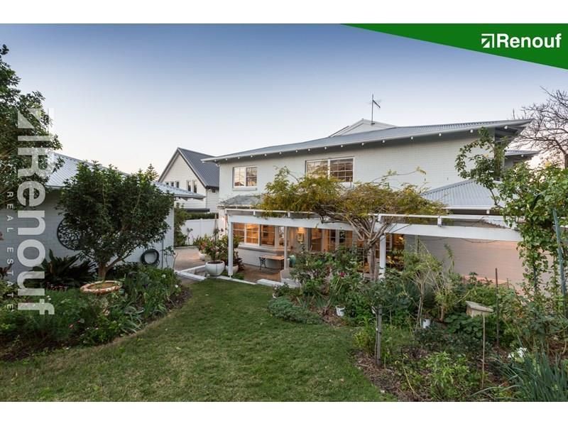 34 Devon Road, Swanbourne WA 6010, Image 2