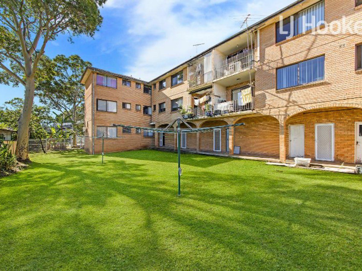 7/100 Broomfield St, Cabramatta NSW 2166, Image 2