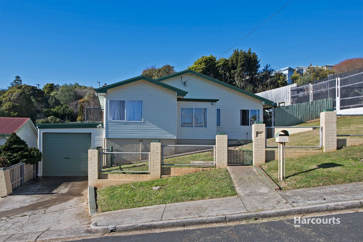 3 bedrooms House in 11 Elizabeth Street PENGUIN TAS, 7316