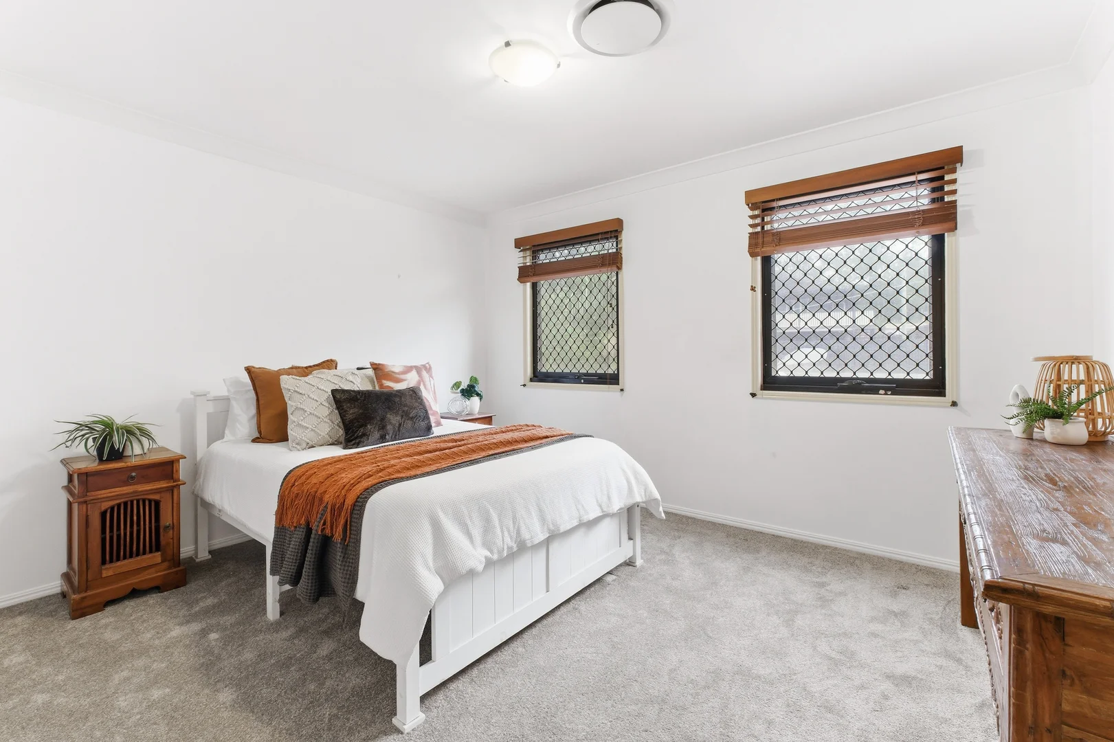 Additional image 12 of 26 Estate Place, Holland Park West QLD 4121