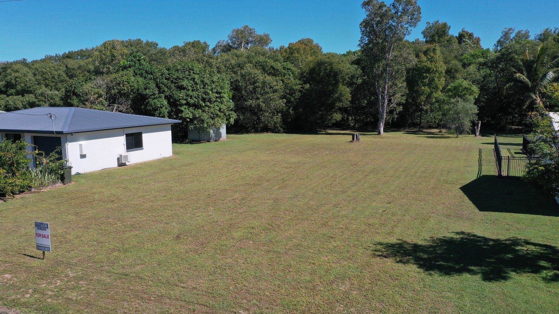 103 Taylor St, Tully Heads QLD 4854, Image 1