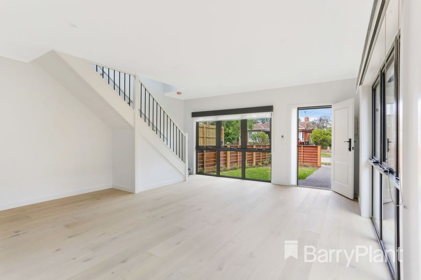 3A Elanora Court, Aspendale VIC 3195 Townhouse For Rent 800 Domain