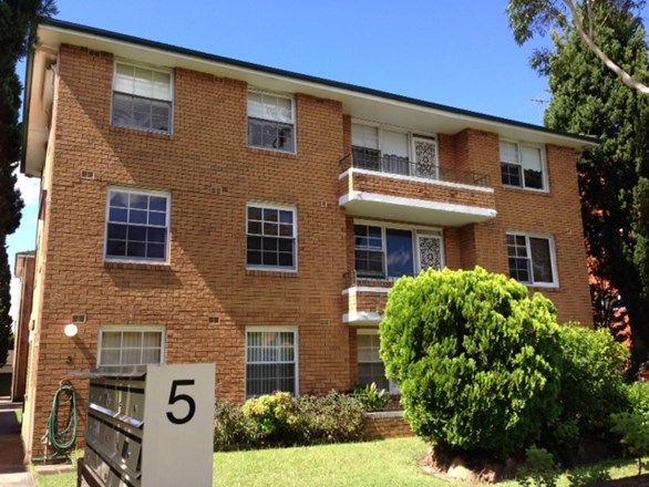 2 bedrooms Apartment / Unit / Flat in 2/5 Chester Street EPPING NSW, 2121