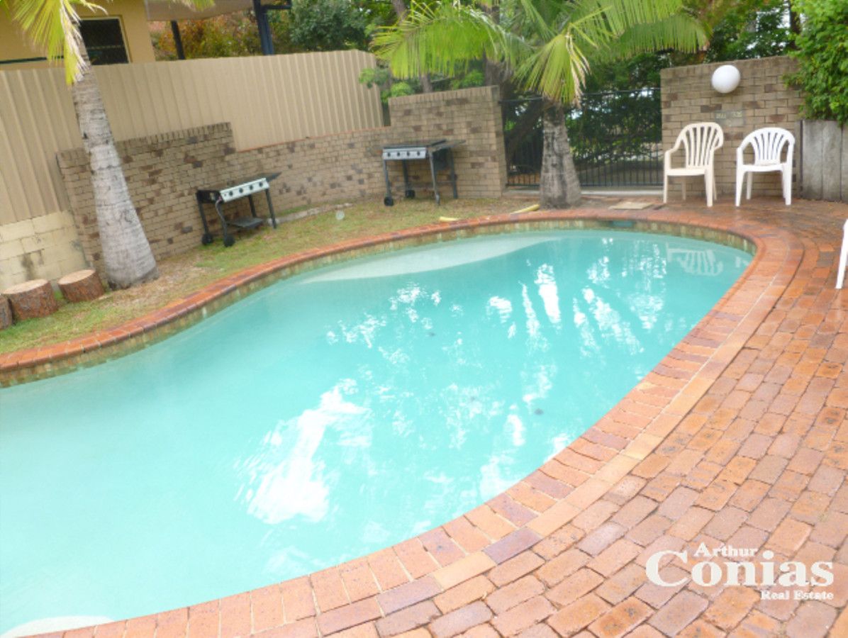 2 bedrooms Apartment / Unit / Flat in 5/20 Brisbane Street ST LUCIA QLD, 4067