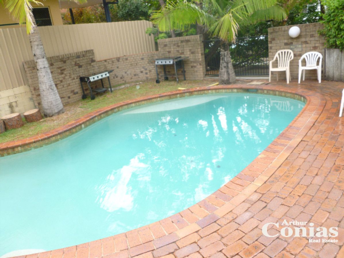 2 bedrooms Apartment / Unit / Flat in 5/20 Brisbane Street ST LUCIA QLD, 4067