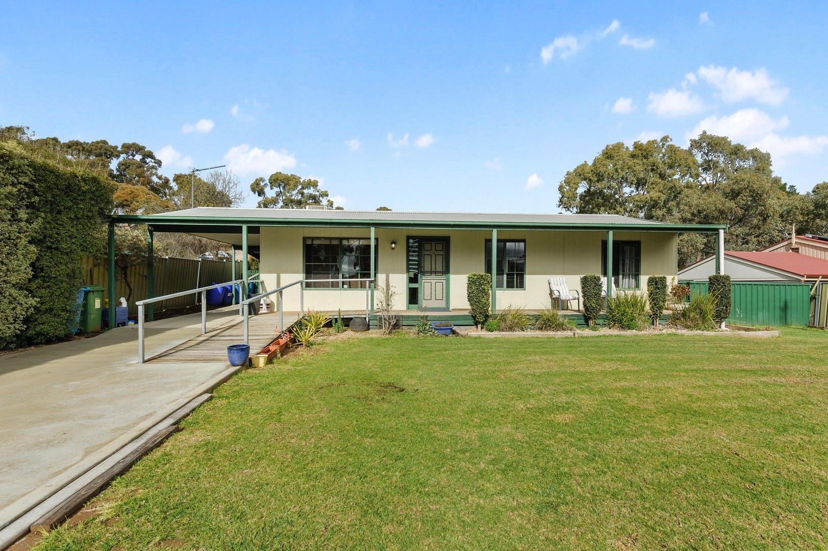 26 Blyth Road, Clare SA 5453, Image 0