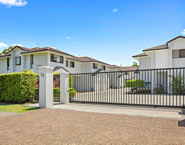 6/23-25 Blake Street, Southport QLD 4215