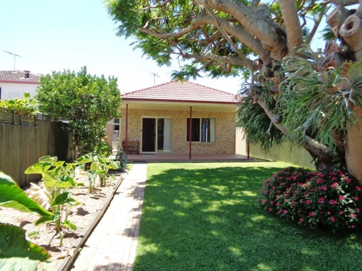 37 Frank Street, Scarborough QLD 4020 House For Sale Domain