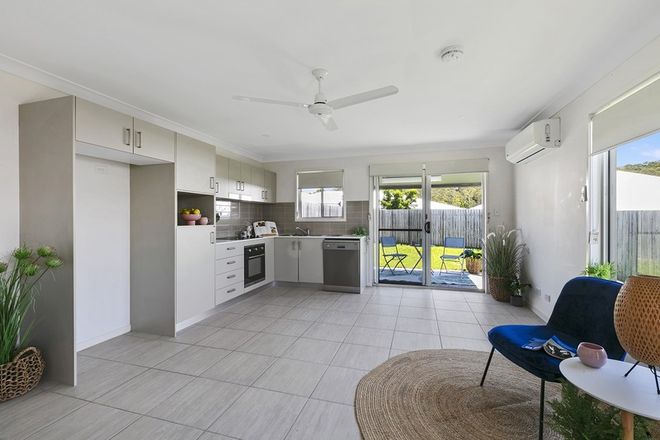 Picture of 2/8 Perren Crescent, BLI BLI QLD 4560