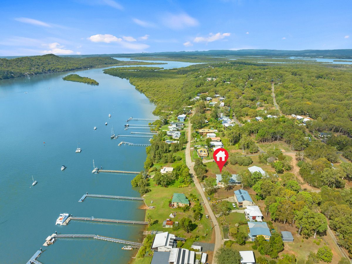 74 Wahine Drive, Russell Island QLD 4184 Domain