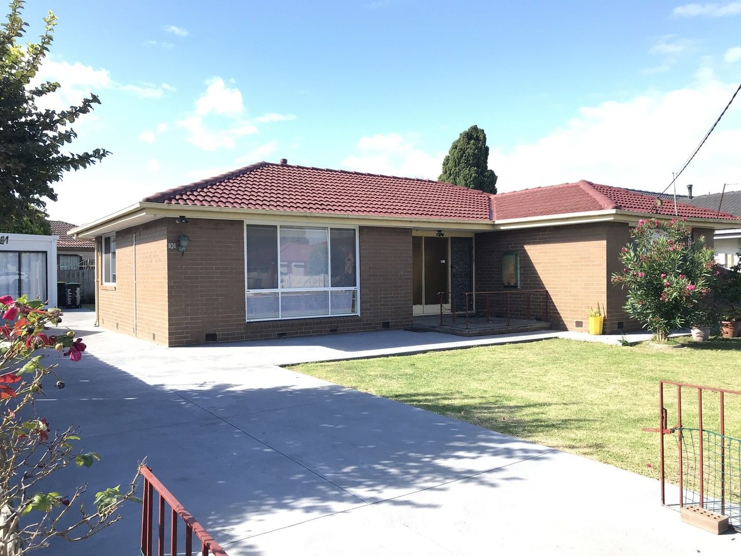 3 bedrooms House in 101 Harold Road SPRINGVALE SOUTH VIC, 3172