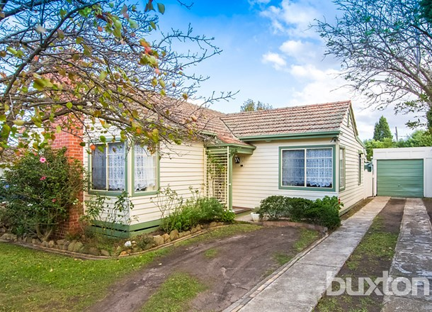 24 Gibbs Street, Newcomb VIC 3219