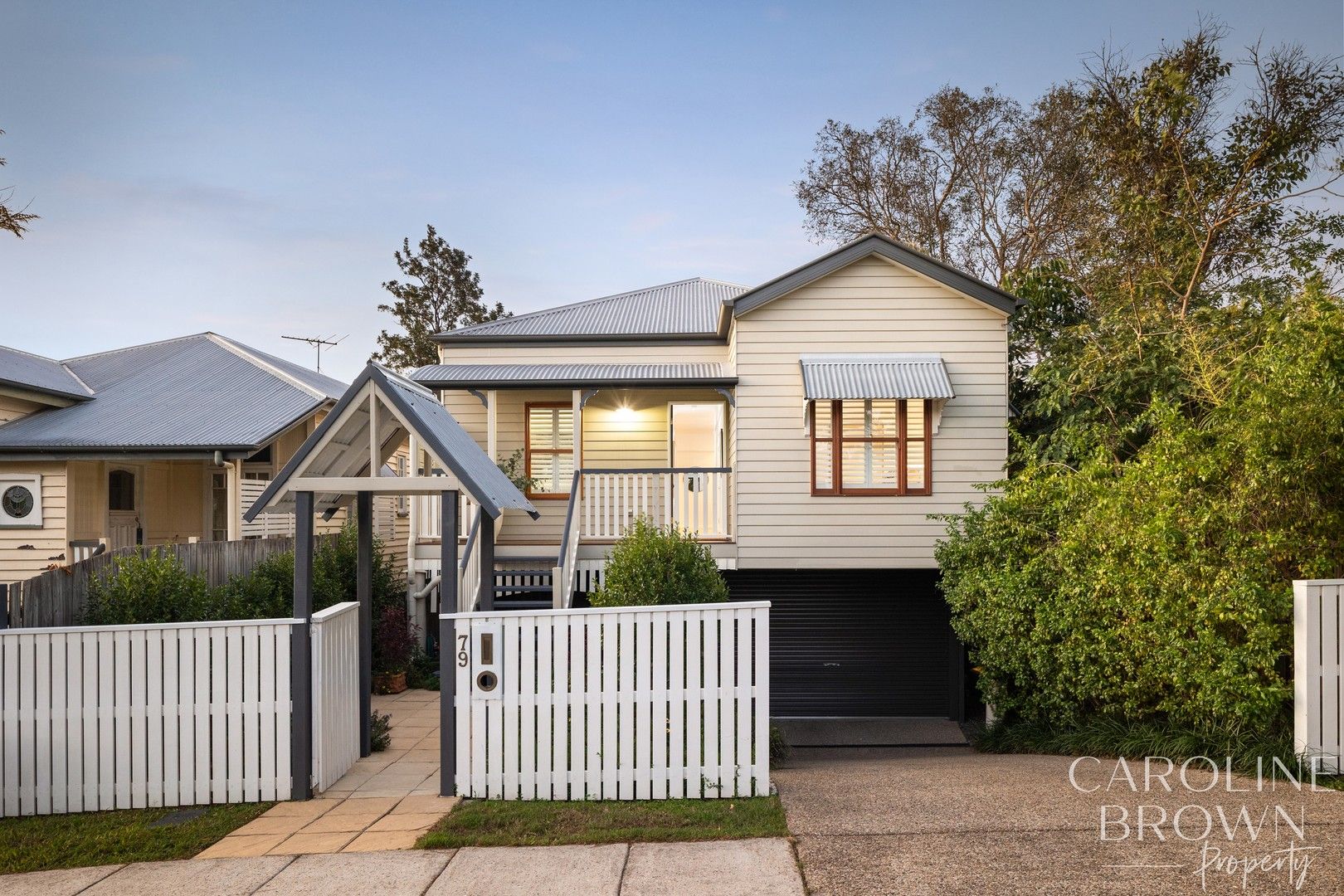 4 bedrooms House in 79 Alexandra Street BARDON QLD, 4065