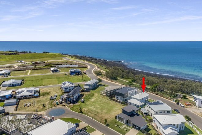 Picture of 31 Headlands Esplanade, INNES PARK QLD 4670