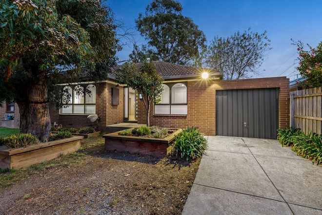 Picture of 2/17 Janice Road, GLEN WAVERLEY VIC 3150