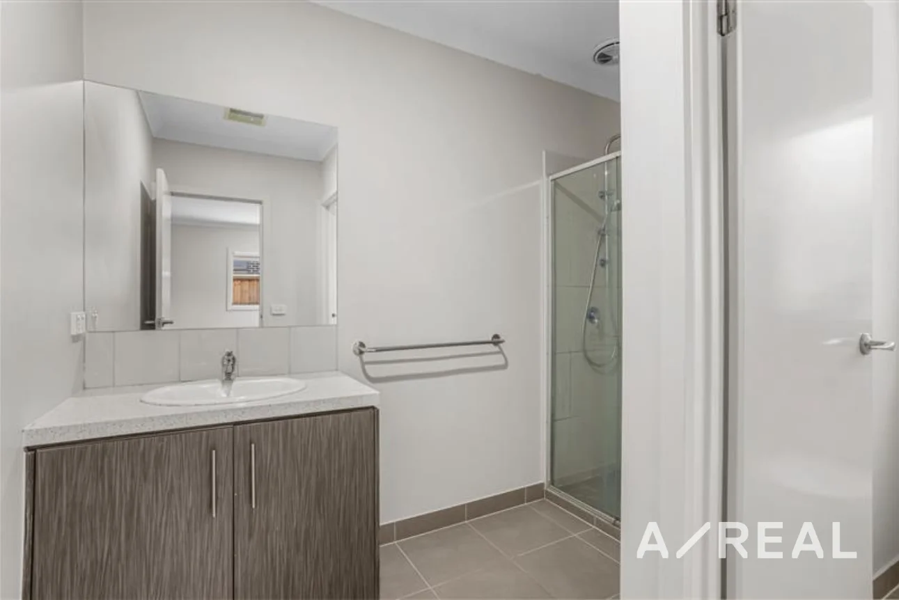 Additional image 9 of 15 Overnewton Way, Wollert VIC 3750