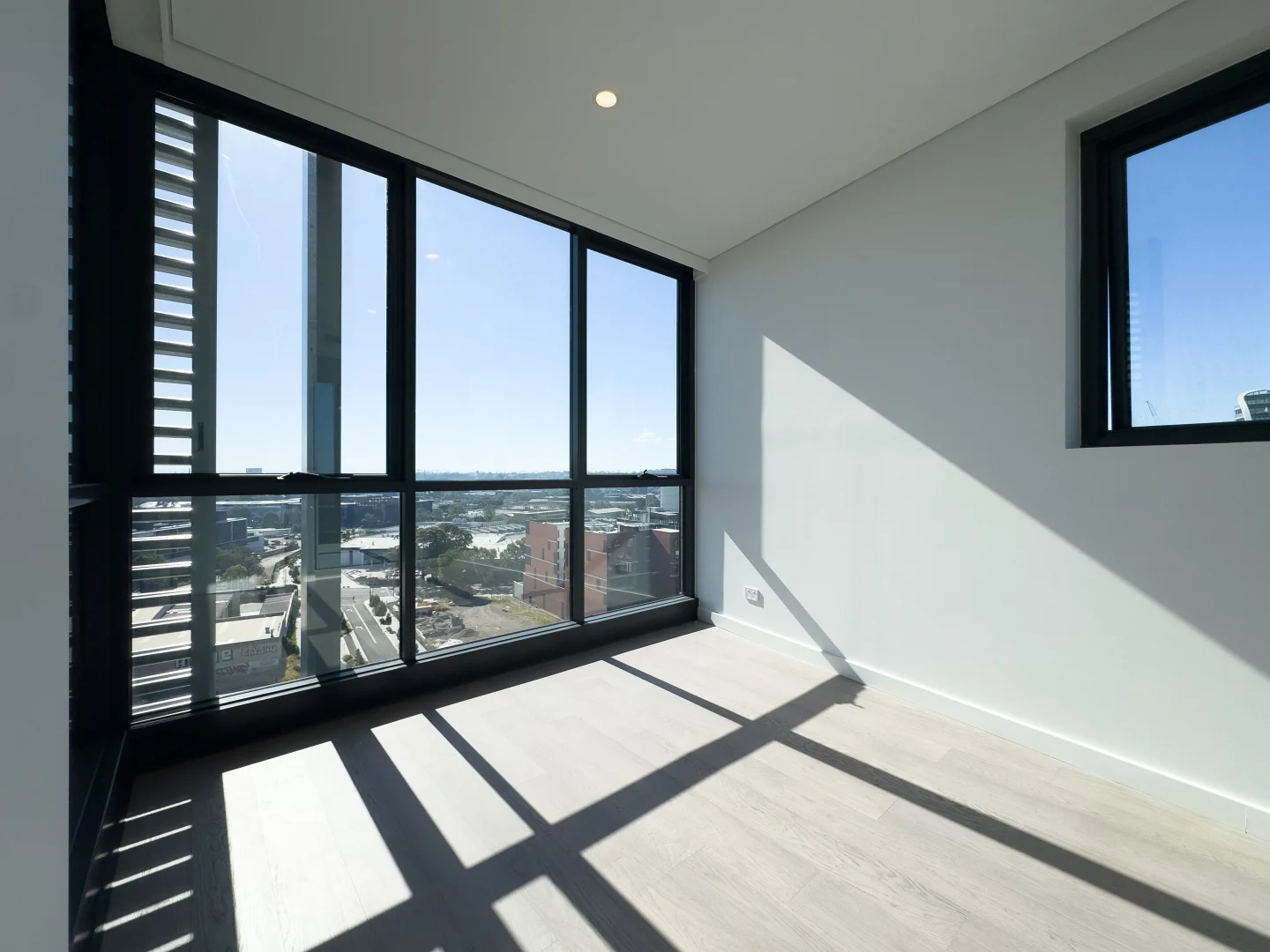 Additional image 7 of 804/8 Hinchcliffe Place, Zetland NSW 2017