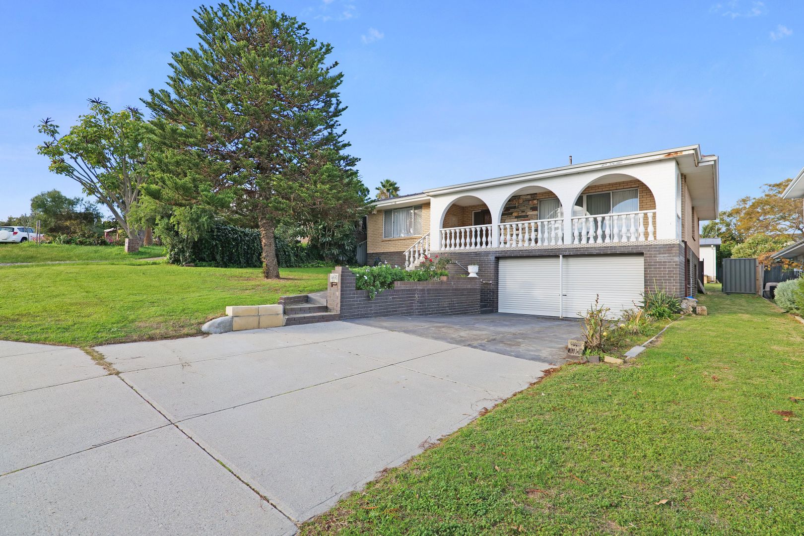 48 Queenscliffe Road, Doublevie Property History & Address Research