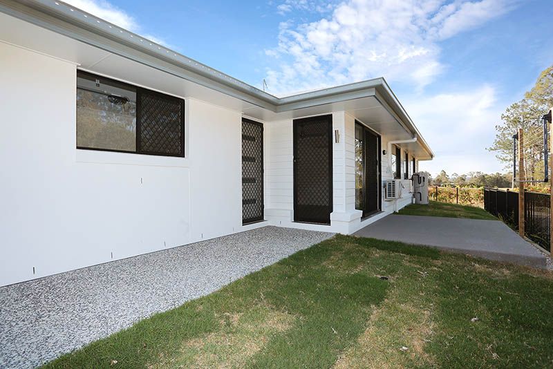 2 bedrooms Semi-Detached in 2/10 Fiveways Circuit PARK RIDGE QLD, 4125