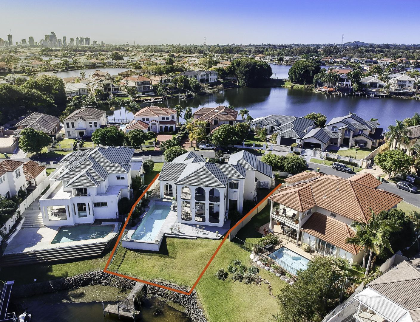 Property Report for 34 Staysail Crescent, Clear Island Waters QLD 4226