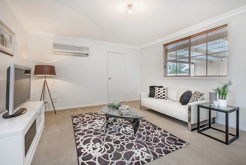 17 Henry Court, Epping VIC 3076, Image 2