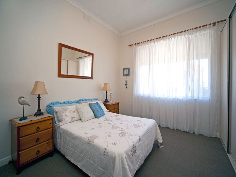 36 Russell Street, Rosewater SA 5013, Image 2