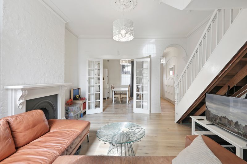 4 bedrooms House in 180 Lawson Street REDFERN NSW, 2016