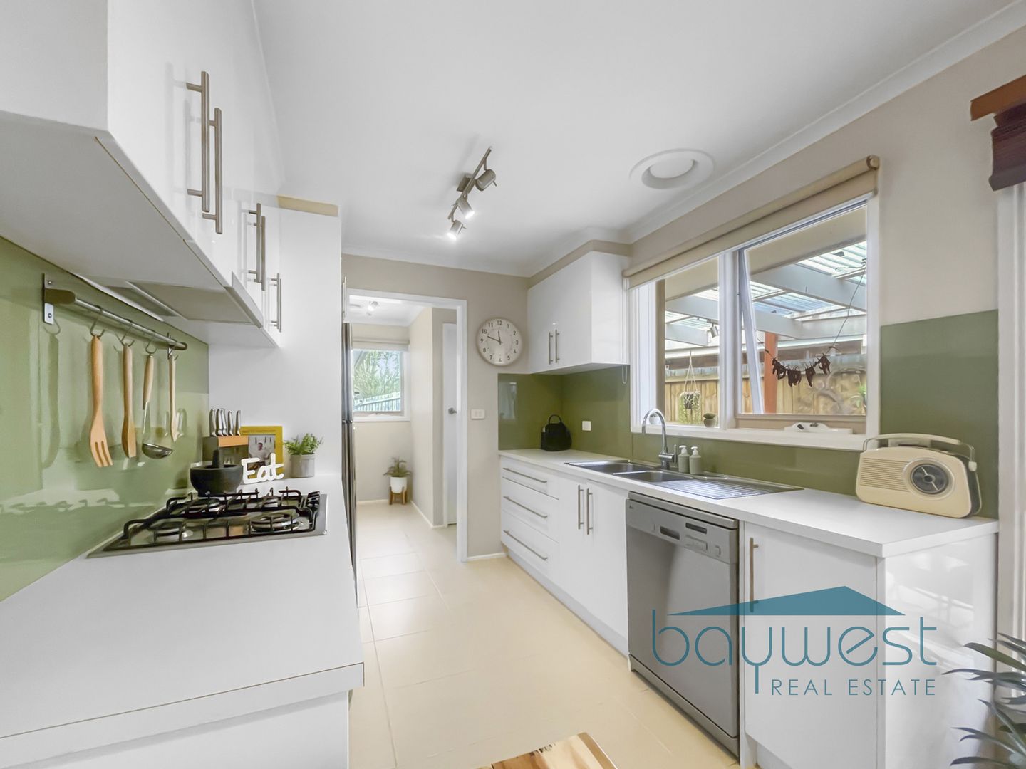 10 Crighton Court, Baxter VIC 3911, Image 2