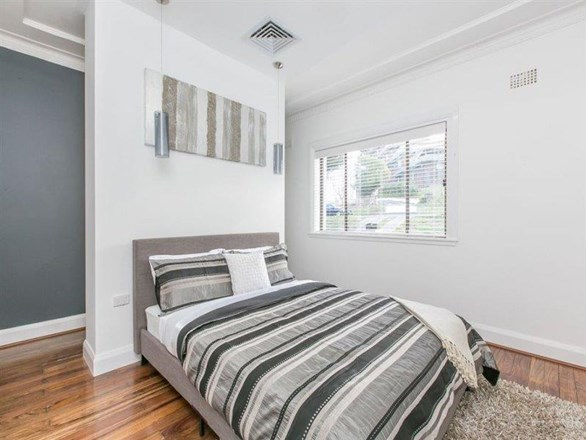 29 Mangerton Road, Wollongong NSW 2500