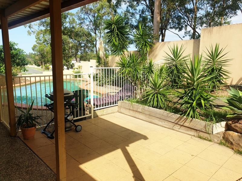 10 Neri Crescent, Arundel QLD 4214, Image 2