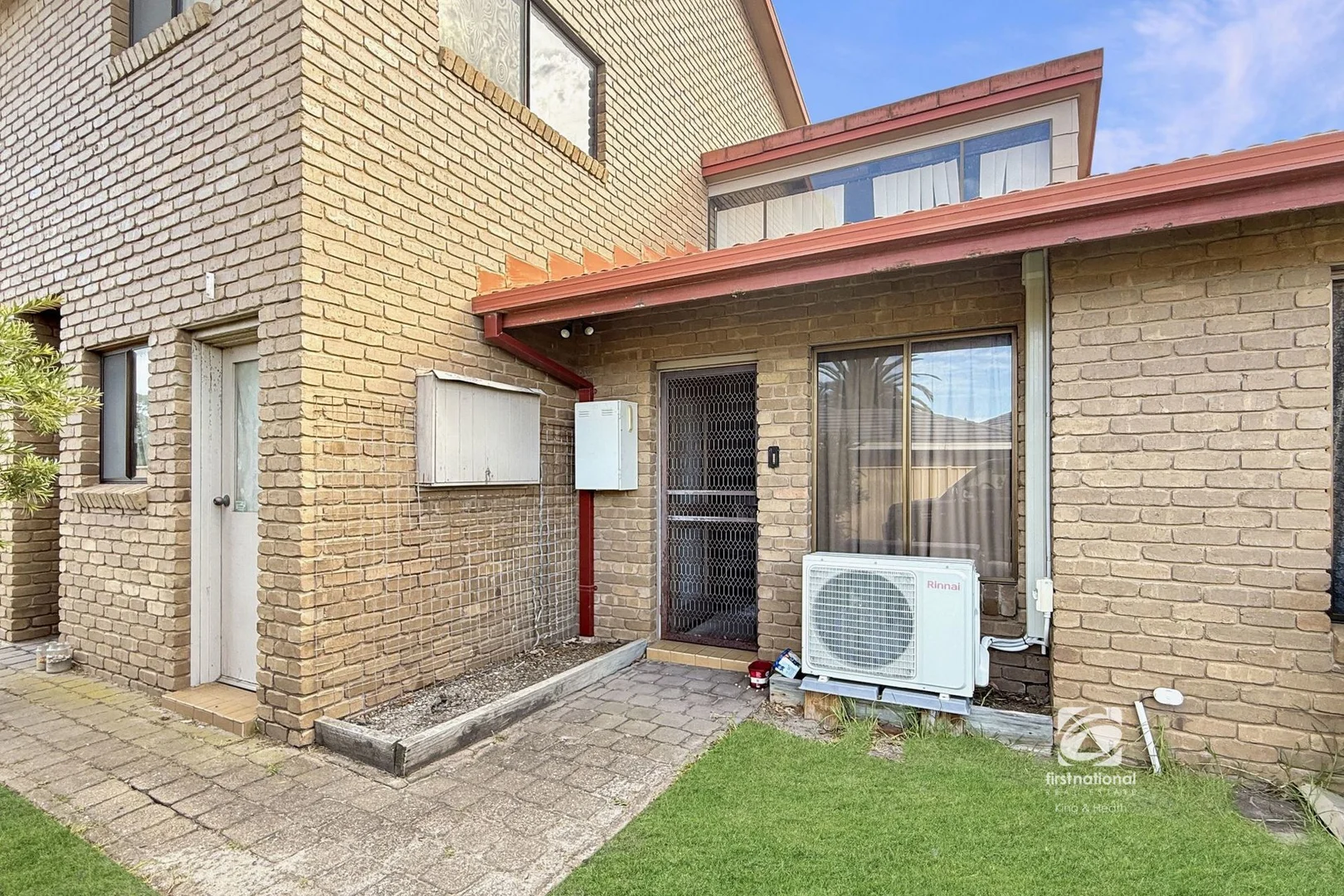 Additional image 2 of 1/21 Church Street, Lakes Entrance VIC 3909