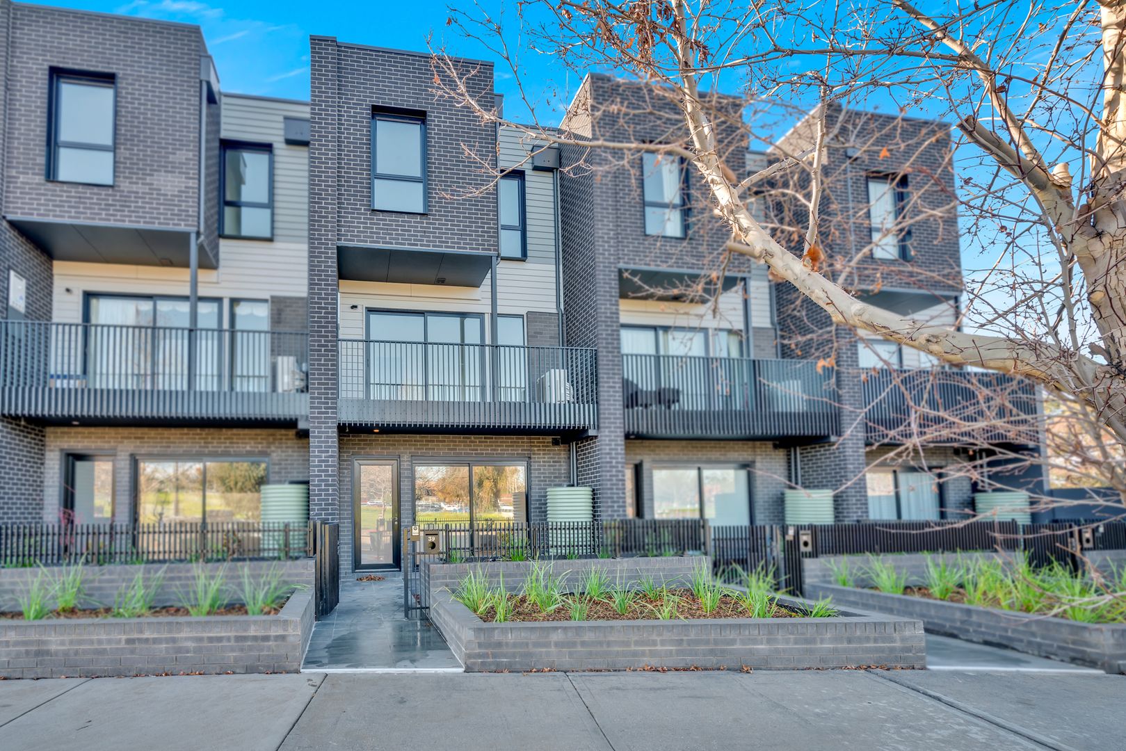 39 Pentridge Boulevard, Coburg VIC 3058 Townhouse For Rent Domain