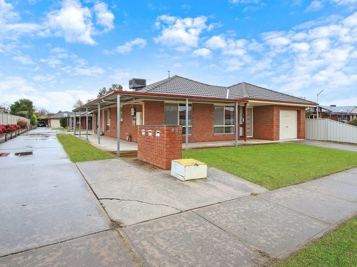 Unit 1/42 Mayfair Dr, West Wodonga VIC 3690, Image 1