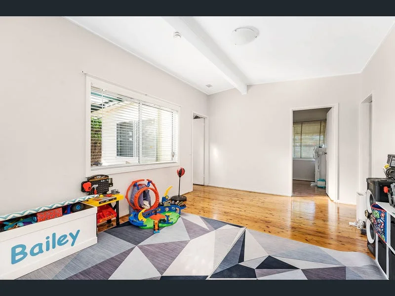 Additional image 6 of 4 Campbellfield Avenue, Bradbury NSW 2560