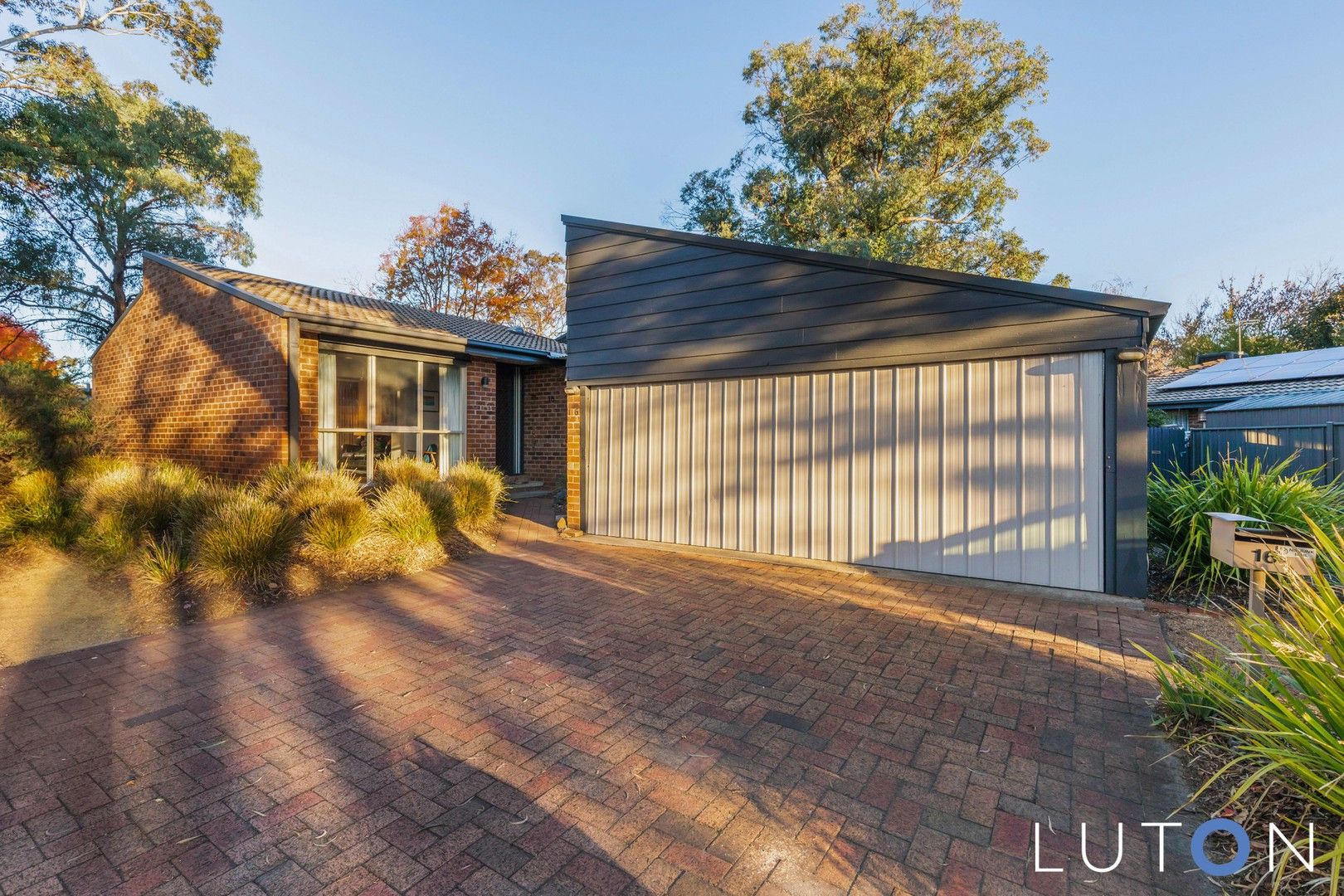 16 Burara Crescent, Waramanga ACT 2611, Image 0