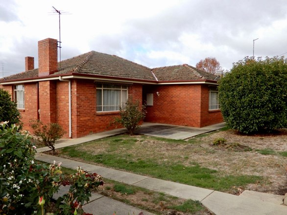 5 Burton Street, Beaufort VIC 3373