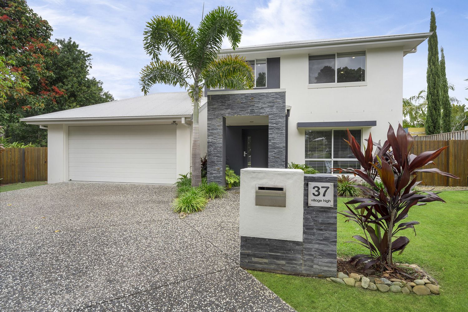 37 Village High Crescent, Coomera Waters QLD 4209, Image 0