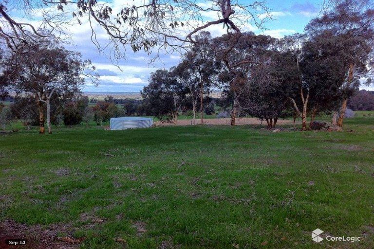 838 Moramockining Road, Wandering WA 6308, Image 2