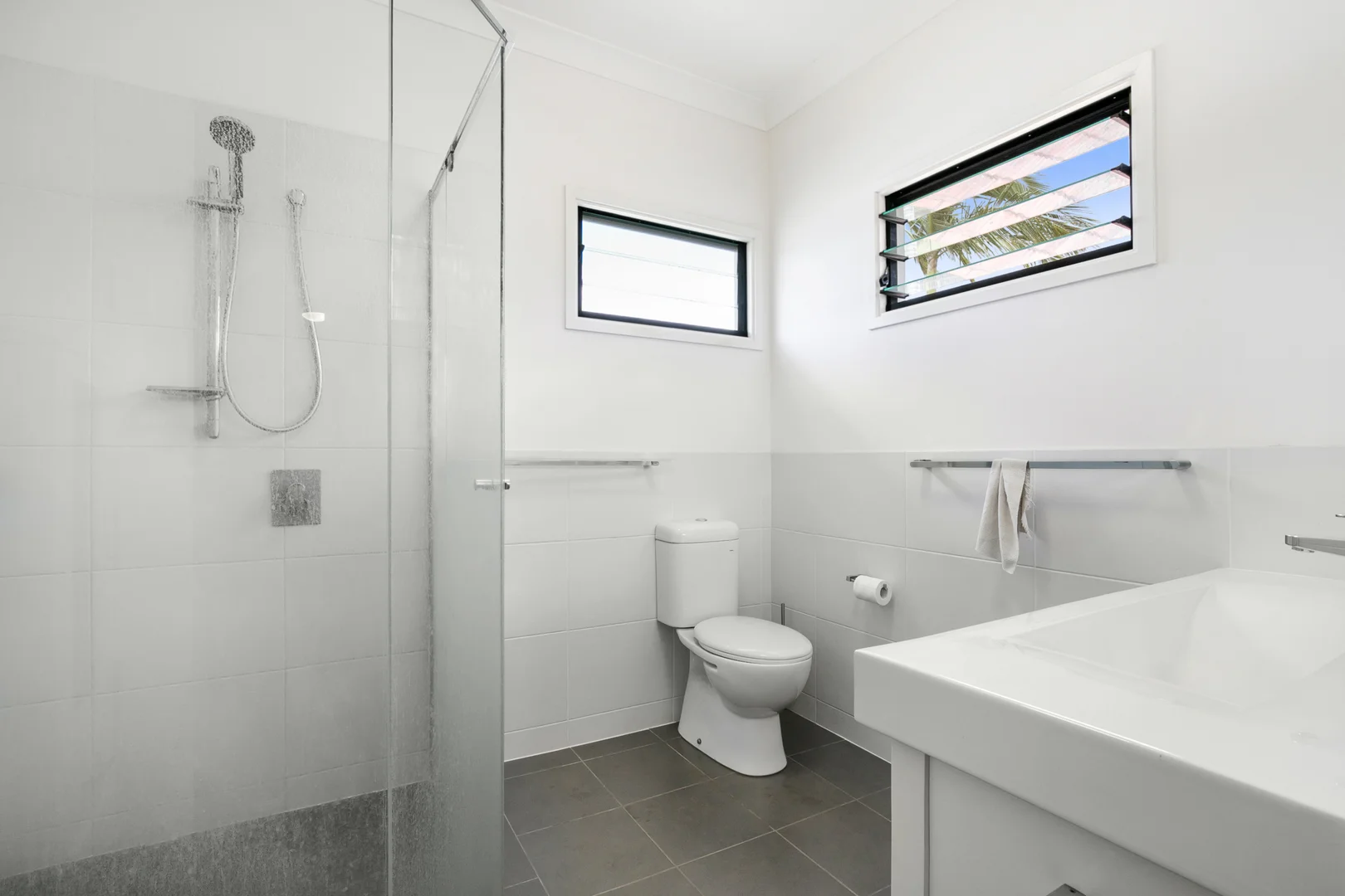 Additional image 9 of 53 Grainger Street, Wynnum West QLD 4178