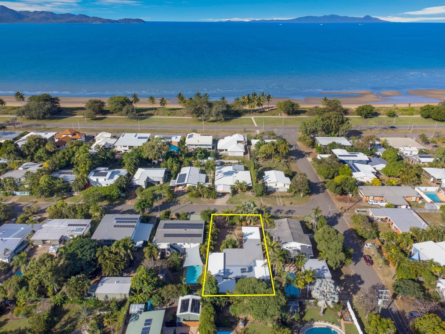 3 bedrooms House in 43 Bay Street PALLARENDA QLD, 4810